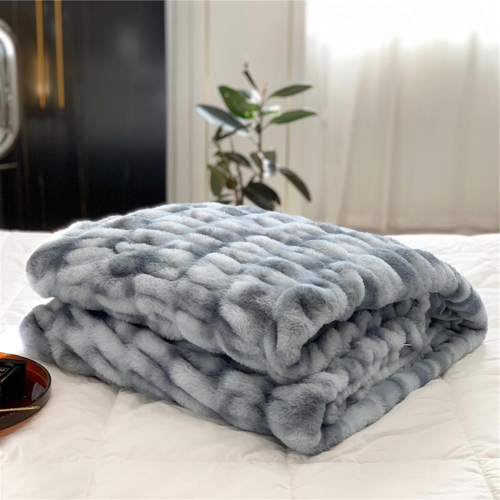 High-grade Faux Fur Fleece Blanket Comfortable Skin-friendly Bubble Rabbit