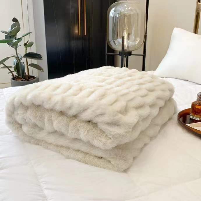 High-grade Faux Fur Fleece Blanket Comfortable Skin-friendly Bubble Rabbit
